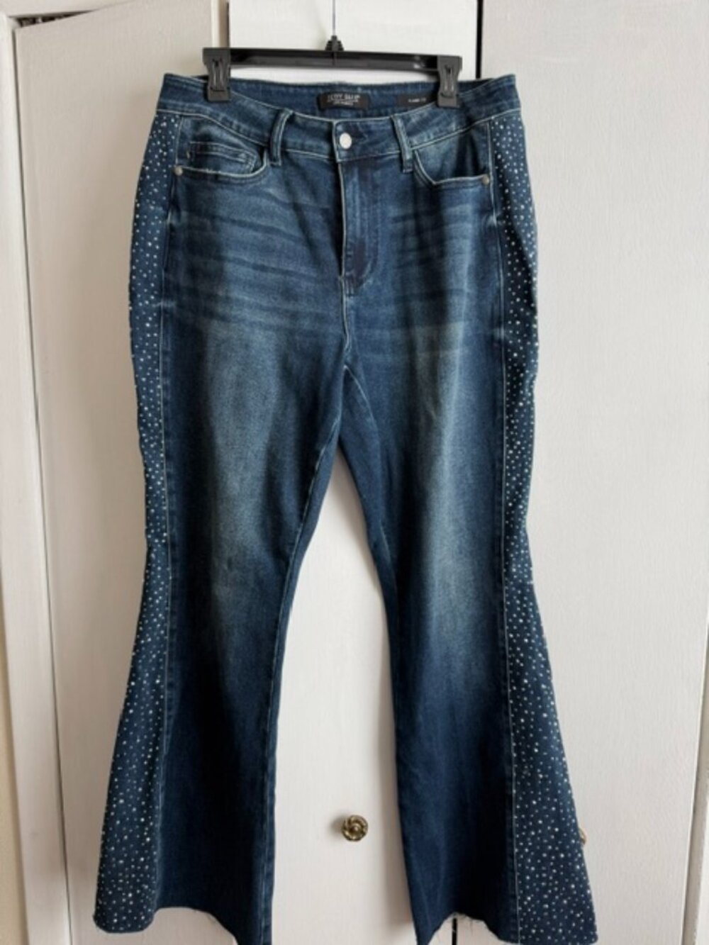 Judy Blue 14W Rhinestone Side Panel Flare Jeans Like New